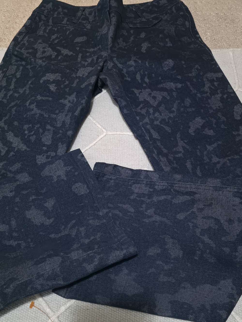 4/$67 Deal! Womyn Navy Patterned Denim Pants